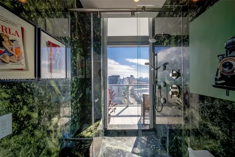 3737 Collins Avenue Miami Beach FL 33140