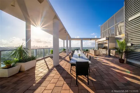 3737 Collins Avenue Miami Beach FL 33140