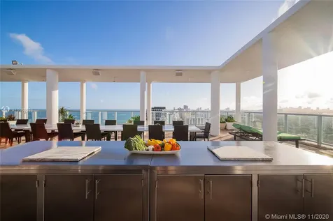 3737 Collins Avenue Miami Beach FL 33140