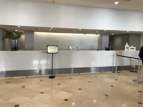 100 Lincoln Road Miami Beach FL 33139