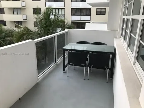 100 Lincoln Road Miami Beach FL 33139