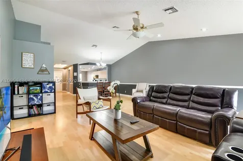 1909 Andromeda Lane Weston FL 33327