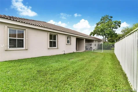 1909 Andromeda Lane Weston FL 33327