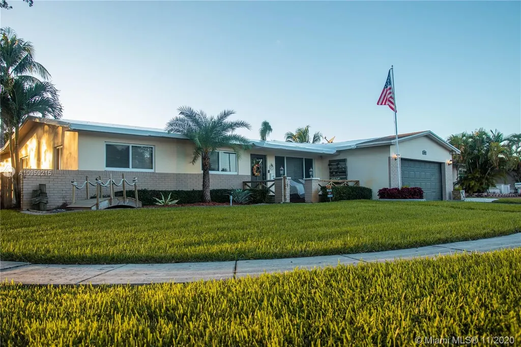 2210 NW 84th Terrace Pembroke Pines FL 33024
