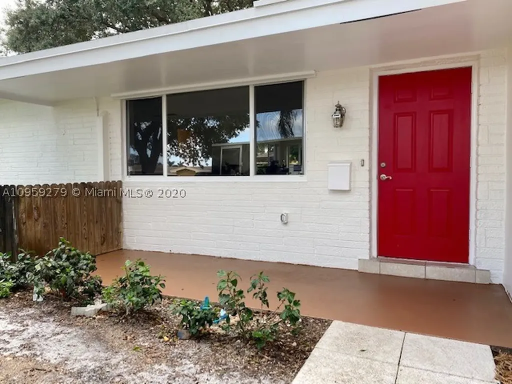 8600 NW 11th Court Pembroke Pines FL 33024