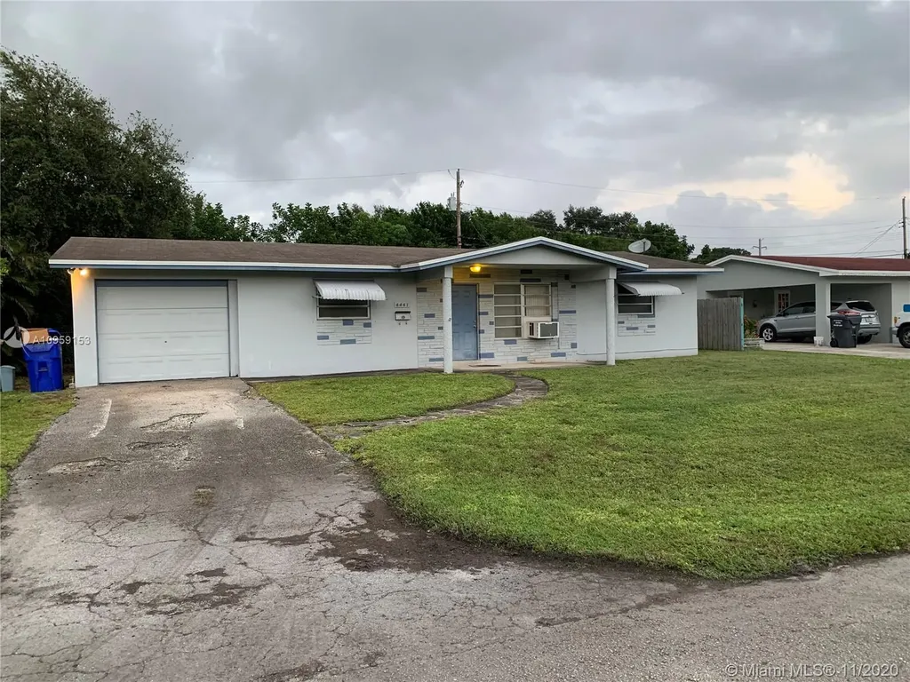 6461 Grant Street Hollywood FL 33024