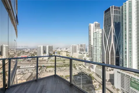 851 NE 1st Avenue Miami FL 33132