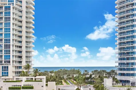 400 S Pointe Drive Miami Beach FL 33139