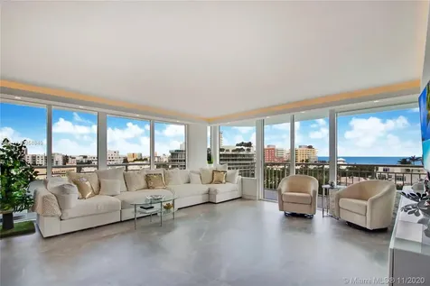400 S Pointe Drive Miami Beach FL 33139