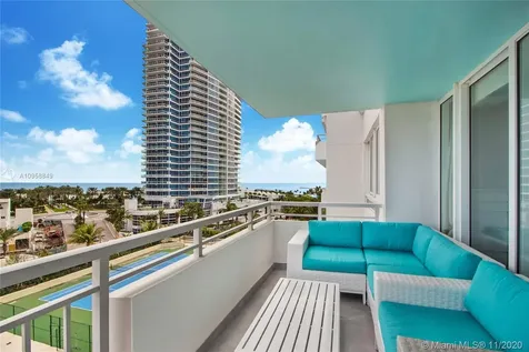 400 S Pointe Drive Miami Beach FL 33139