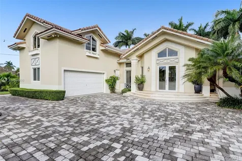 9305 SW 128th Street Miami FL 33176