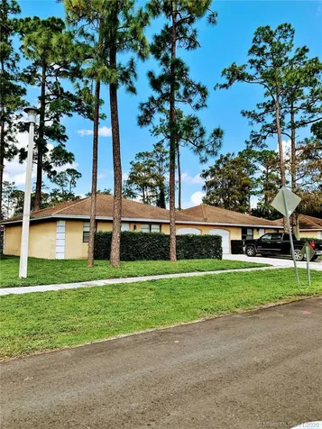 1115 Goldenrod Road Wellington FL 33414