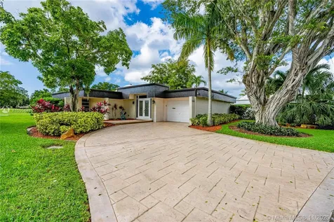 5205 Banyan Lane Tamarac FL 33319