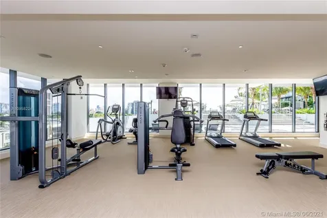 2960 NE 207th Street Aventura FL 33180