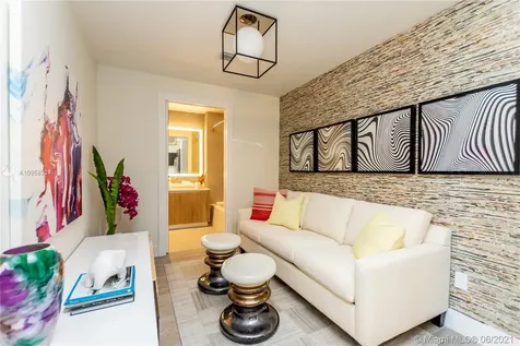 2960 NE 207th Street Aventura FL 33180