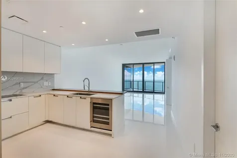 15701 Collins Avenue Sunny Isles Beach FL 33160