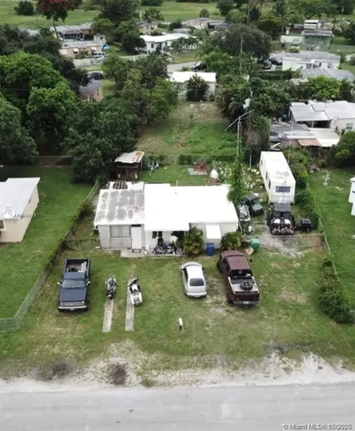 12721 Wood Street Miami FL 33167