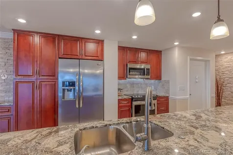 1150 Hillsboro Mile Hillsboro Beach FL 33062