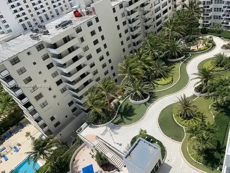 100 Lincoln Road Miami Beach FL 33139