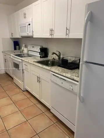 100 Lincoln Road Miami Beach FL 33139