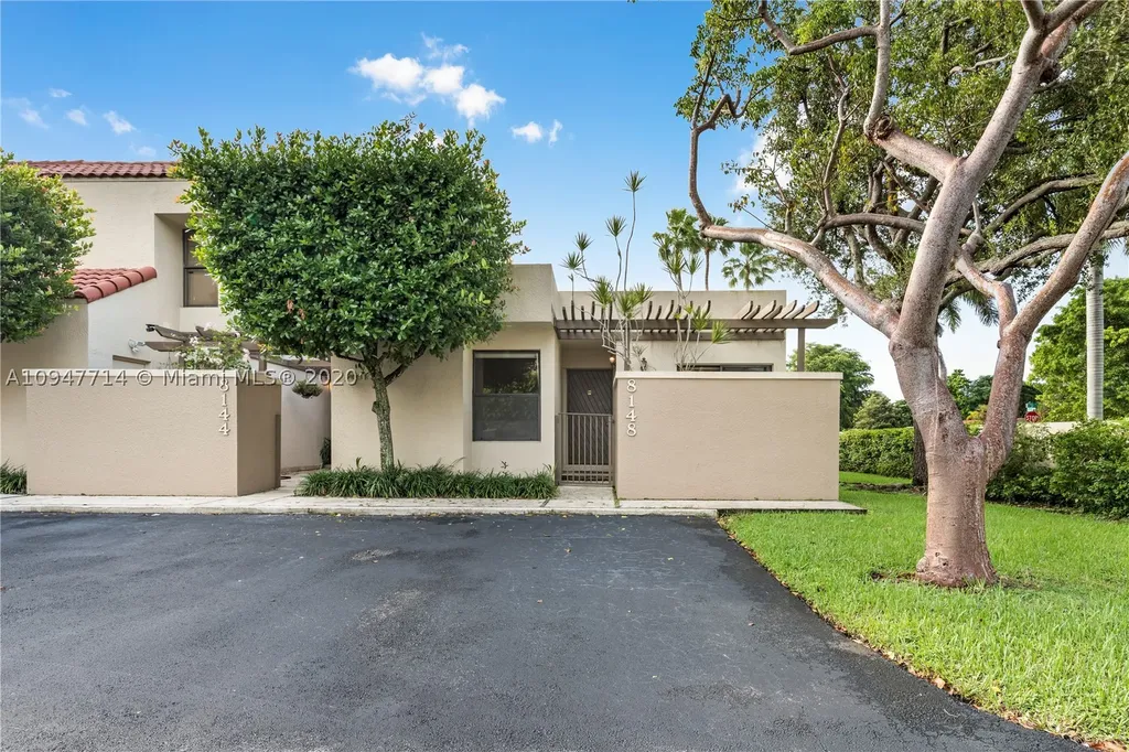 8148 SW 87th Terrace Miami FL 33143
