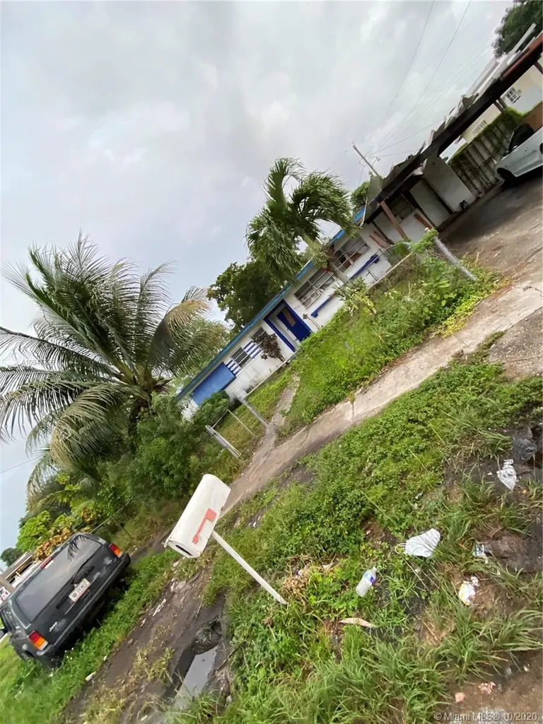 3800 NW 195th Street Miami Gardens FL 33055