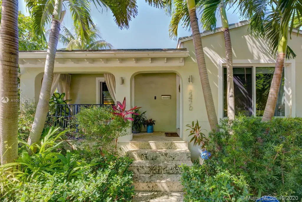 2470 SW 24th Avenue Miami FL 33145