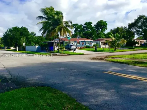 6645 Hope Street Hollywood FL 33024