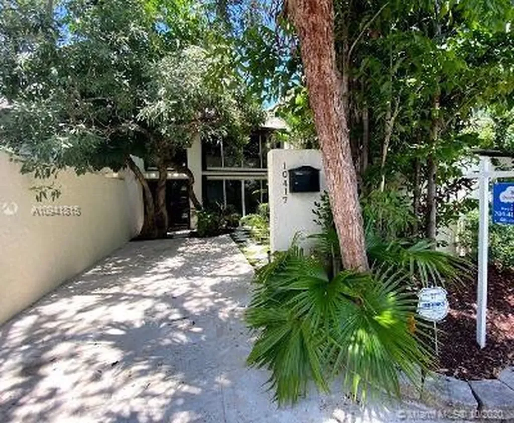 10417 SW 80th Street Miami FL 33173