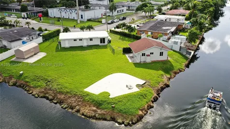 5301 SW 112th Court Miami FL 33165