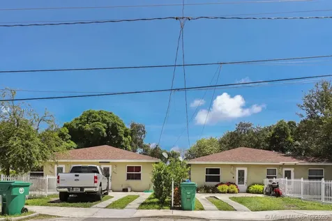 5939 NW 5th Court Miami FL 33127