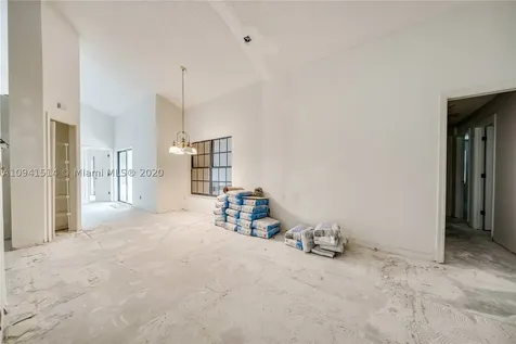 470 SW 101st Avenue Plantation FL 33324