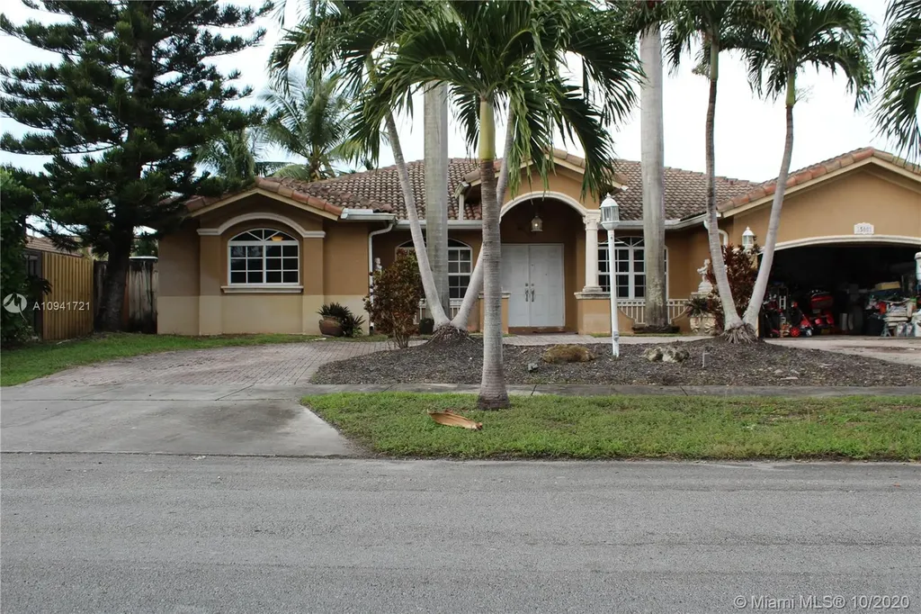 15001 SW 180th Terrace Miami FL 33187
