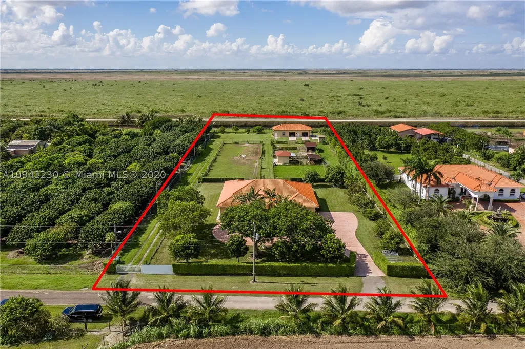 21255 SW 213th Ave Road Miami FL 33187