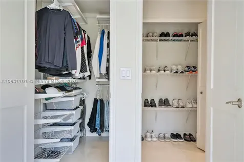 6025 Alton Road Miami Beach FL 33140