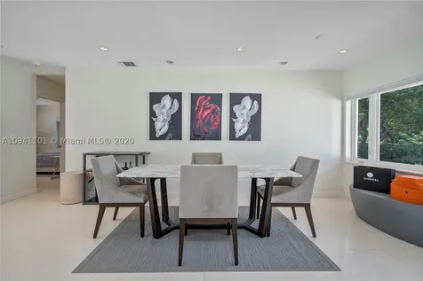 6025 Alton Road Miami Beach FL 33140