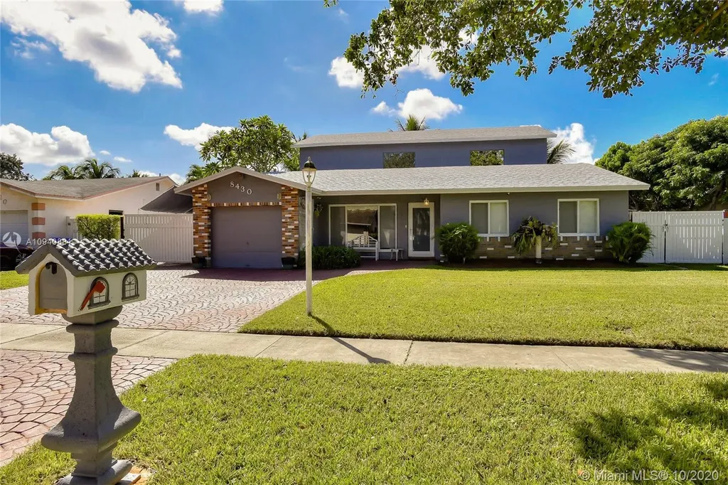 8430 NW 3rd Street Pembroke Pines FL 33024