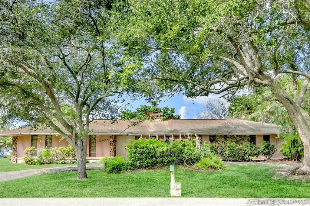 10425 SW 134th Street Miami FL 33176