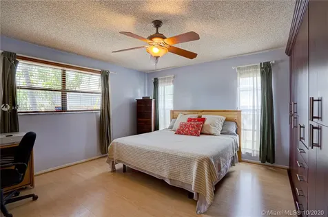 1900 N 26th Avenue Hollywood FL 33020