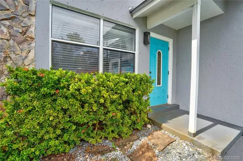 1900 N 26th Avenue Hollywood FL 33020