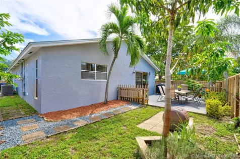 1900 N 26th Avenue Hollywood FL 33020