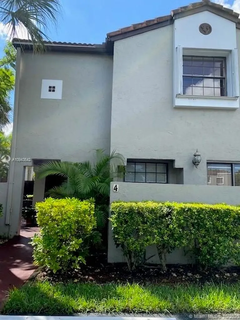 10425 SW 153rd Court Miami FL 33196