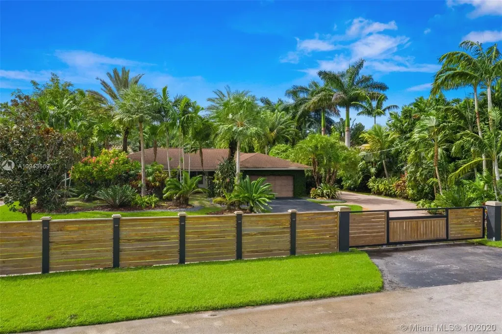 4921 SW 170th Avenue Southwest Ranches FL 33331