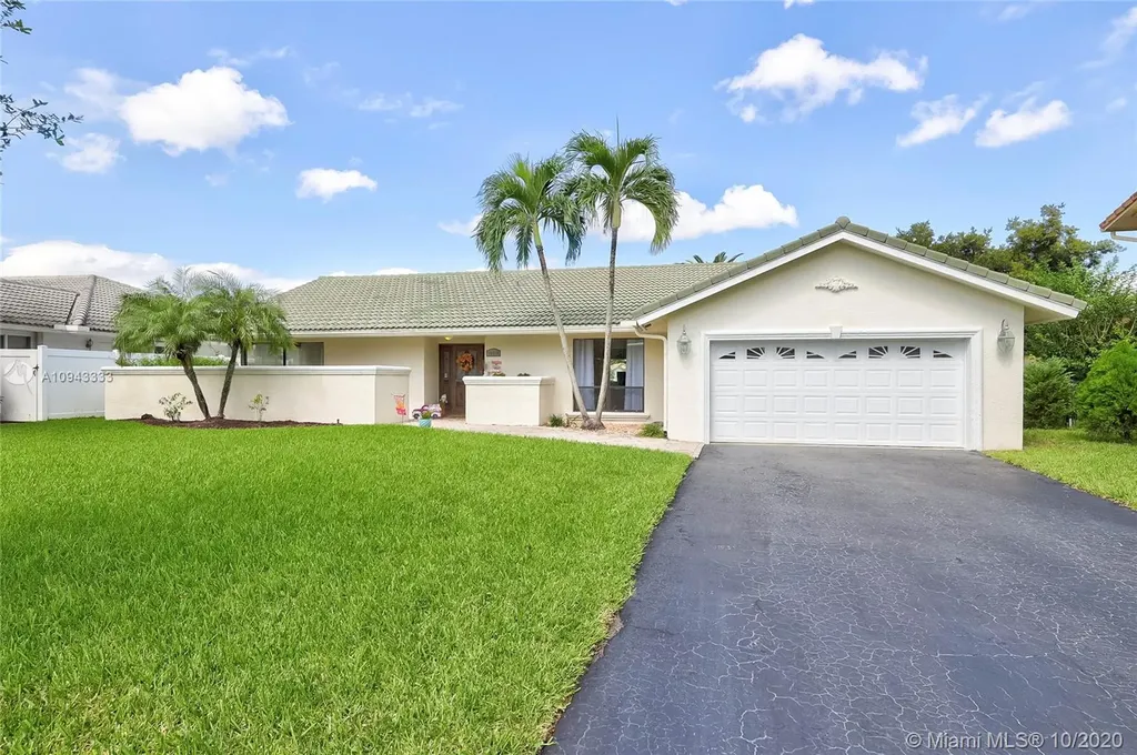 10919 NW 17th Place Coral Springs FL 33071