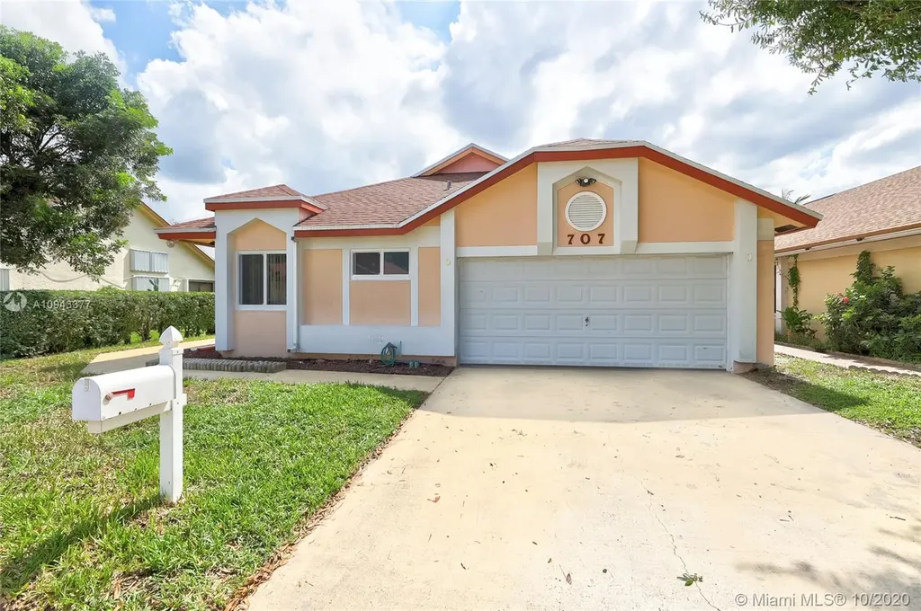 707 Holly Street North Lauderdale FL 33068
