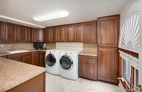 198 Isla Dorada Boulevard Coral Gables FL 33143
