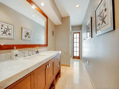 11655 Old Cutler Road Coral Gables FL 33156