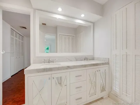 11655 Old Cutler Road Coral Gables FL 33156