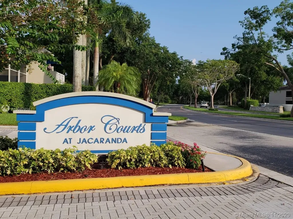 570 NW 97th Avenue Plantation FL 33324