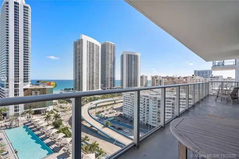 4010 S Ocean Drive Hollywood FL 33019